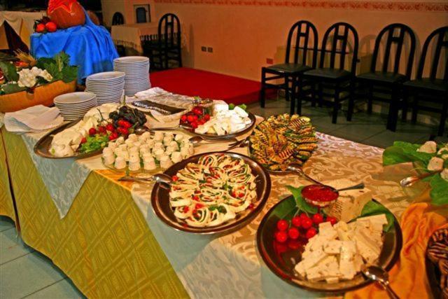 Albergo Ristorante Il Pescatore Villetta Barrea Exterior photo